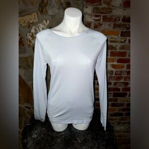 Underarmour, Long sleeve, Activewear, white, womens small, White, Comfy